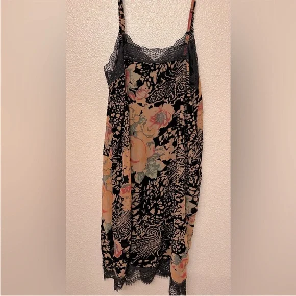 Mystree Black and Brown Floral Midi Dress - Picture 9 of 10